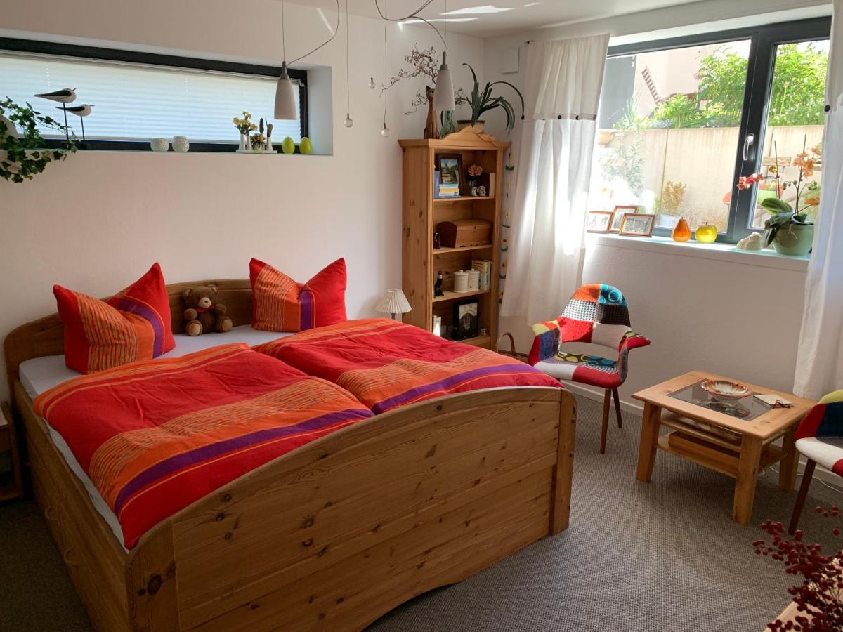 Apartment Ferienoase Zwischen Und Warnemuende *
